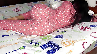 I Can't Stop Watching My Maid's Rump in Pajamas - My Perverted Boss Wants to Drill me in the Ass I Can't Stop Watching My Maid's Rump in Pajamas - My Perverted Boss Wants to Drill me in the Ass