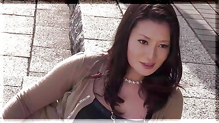 chica japonesa disfruta de vibrador en el clítoris antes de follar creampie chica japonesa disfruta de vibrador en el clítoris antes de follar creampie