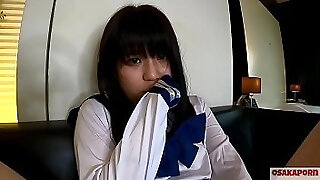 人生初潮吹き！大洪水のツルピタ 瞳の大きな可愛いぴちぴち18歳が 服で20回以上のイキ祭り。ちびっこ体型貧乳ちっぱいさんスカートに正常位で中出し。個人撮影 ハメ撮り オリジナル セーラー服 アヘ顔 アクメ 会話 手マン デンマ フェラ ver まお 7 OSAKAPORN