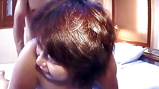 Chubby Japanese Cougar got blindfolded