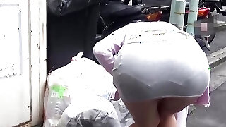 Japanese Wife got big Geyser Creampie from Stranger