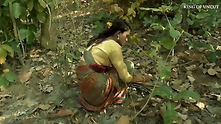 Supah sexy desi women fucked in forest