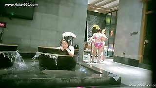 китайская общественная ванная комната.30