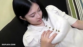 Three Works Airi-chan, A Former Gravure Actress With Huge I