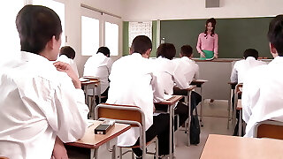 अशिष्ट सींग का बना महिला शिक्षक-नोनो मिज़ुसावा 3