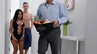 Homemade video of gonzo fucking with stunning Asian CJ Miles