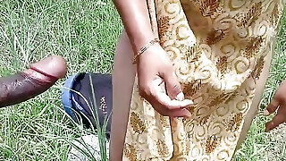 Desi School female outdoor hindi sex - viral mms Desi School female outdoor hindi sex - viral mms