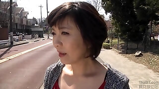 Sexy Mature Hitomi Enjo And Her Girlfriend Enjoy Same Fuck-a-thon Fun