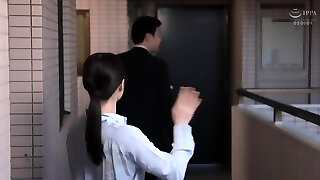 Abw-073 ※胸糞ntr 最悪の鬱勃起映像 幸せを約束した大好きな彼女がおっさんに寝取られて、壊されました