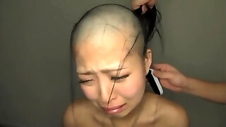 japanses woman head shaving