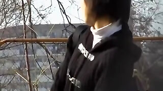 Insane sharking video showing a lovely Japanese girl