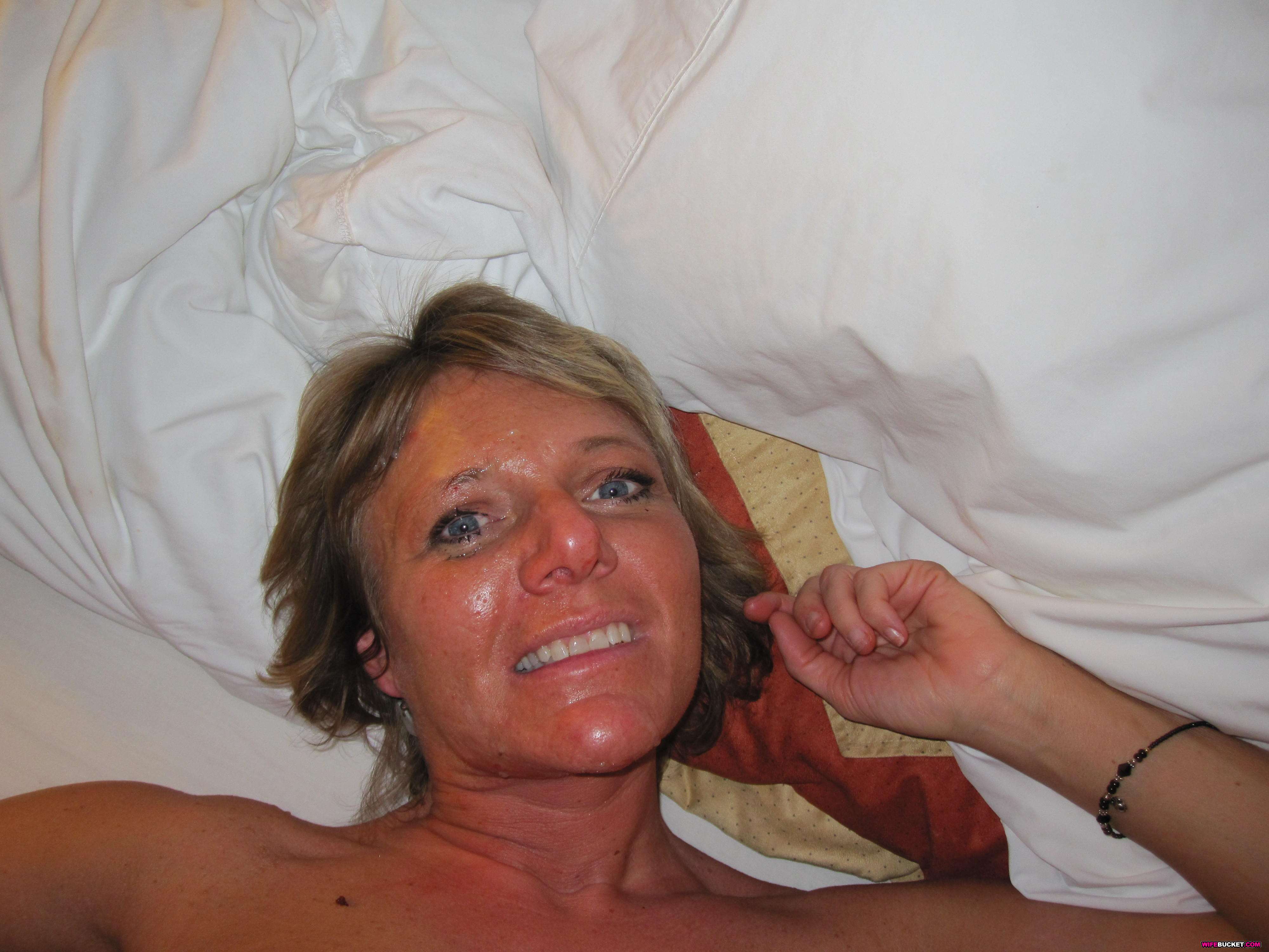 Horny amateur MILFs and wives