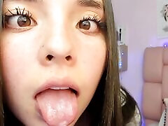 Beautiful Colombian teen is an aspiring mom fuck sons mobil star, she gets very horny behaving like a nympho whore for many men at the same tim
