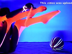 neon dream-vidéo de dansestrip-tease à la lumière noire
