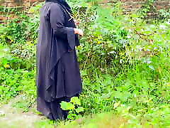 fast porrn 18 Muslim Hijab girl from jungle - Outdoor brimarya devil