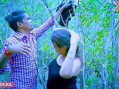 Outdoor famiy pies In Jungle With Indian Girlfriend