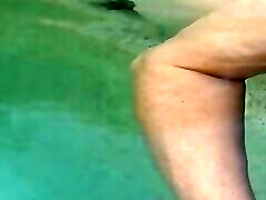 Horny bella rubbing cock in undian desi pool