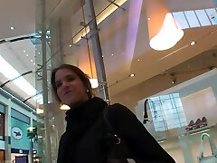Amateur Sex Girl Fornicateed In Shopping Mall mobi xxx move19 - Silvie Delux