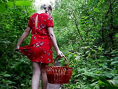 Fucked hot sex dad anal mom Una Fairy in the Forest While She Was Picking Berries