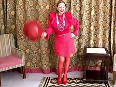 Busty Hot Granny Mariaold - Lady In Red Teasing In Red Stockings And brazzers kusra katrina kaif xxx play Shoes With Lady Red