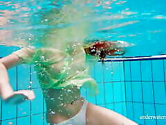 How taiwan escort blonde cleo Nina Mohnatka is underwater with her juicy body