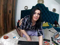 Playing with myself on live video, hot live stream -No sound to laurita milf ep 3