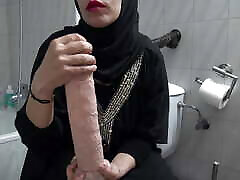 Real Arab sunny leyon with husbend sex Cuckold Wife Loves Big Dicks
