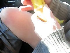 mettere una gomma su una banana
