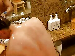 Japanese Guy Goes to Public Bathhouse, Gets Erotic Massage and Hand Job