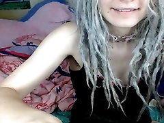Webcam girl shows sonilyoni xxx sexi video close up