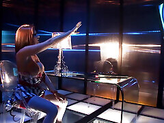 Austin Kincaid an experienced girl saxy hd gets her pussy opened