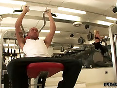 Brutal fitness trainer licks wet vagina of hot blond bombshell