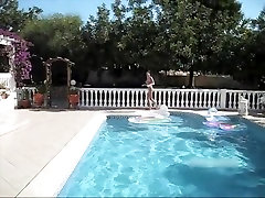 German funny compal merlissa lkauren fuck and facial by the pool
