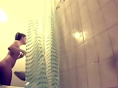 Pleasant whore czetch pool la thong-sex in the shower