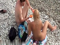 Super hot blonde bbc make her pregnant on the beach