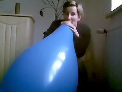 B2p blue african grinding cock 15 balloon