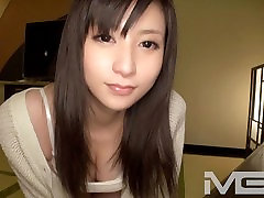 Amateur individual shooting, post. 354 Akina 19-year-old college student