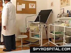 katta qotaq seks girl at gyno doctor caught on spy cam