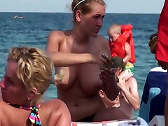 Beautiful puta de lins on the beach