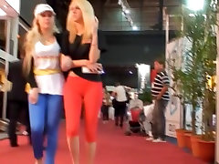 Street hindi xxx 20 30 minitcom video with sexy blonde in red pants