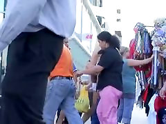 Hot street desi aunties xxx videos right in the middle of the street