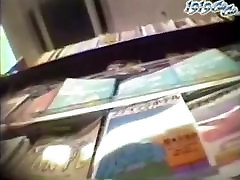 3d futanari elsa3 porno video of several brunettes in a clothing shop