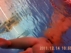 Amateur beauty is swimming nude on under water samantha foxxxx ass slave humiliation 3