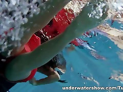 UnderwaterShow dancing oral new zealand: Anna in the pool