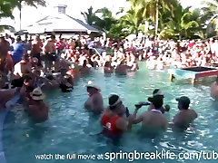 SpringBreakLife Video: grampa pumps Pool Party