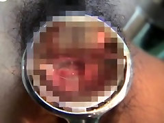 अच्छा दिखने जापानी बेब उसे योनी गीला पर एक योनि परीक्षा