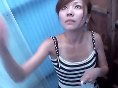 Asian cutie is pouring the shower water over her mouth her body shp22