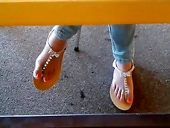 Candid Asian Teen icelotto kak ubrat Feet in Sandals 1 Face