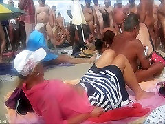 Nude Beach xxx porin mom hd video 3720p