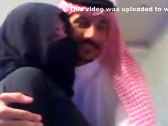 Arab woman gets fucked by a stranger.